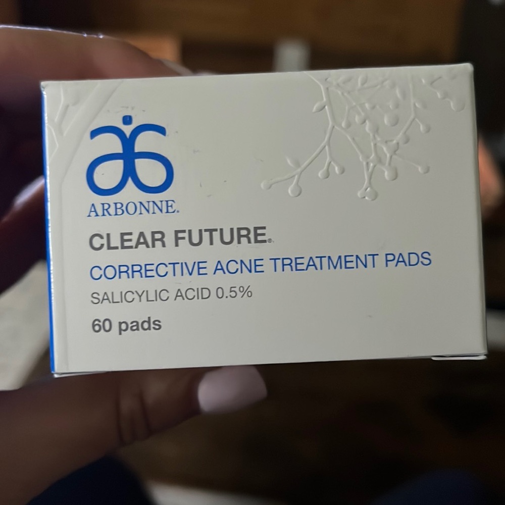 Arbonne: Corrective Acne Treatment pads